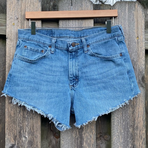 Wrangler cut offs Daisy Dukes sexy cowgirl denim jean shorts Waist 32 - Picture 1 of 3
